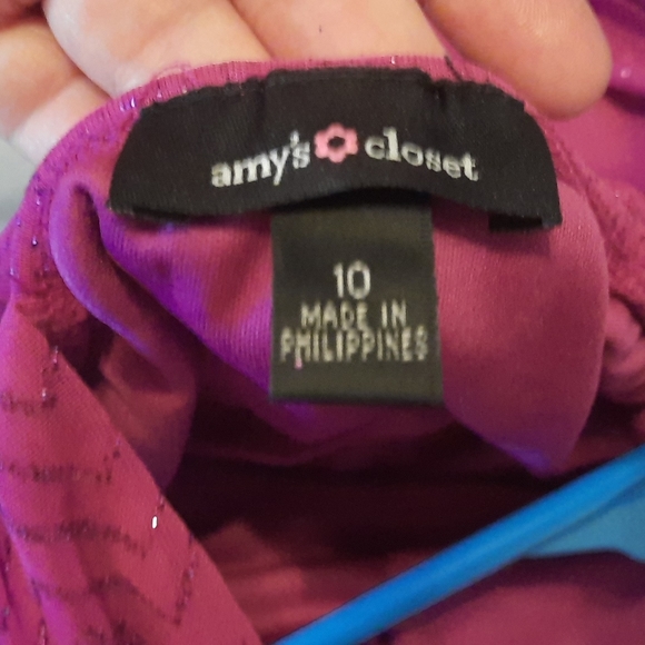 Young ladies formal dress - Picture 5 of 5